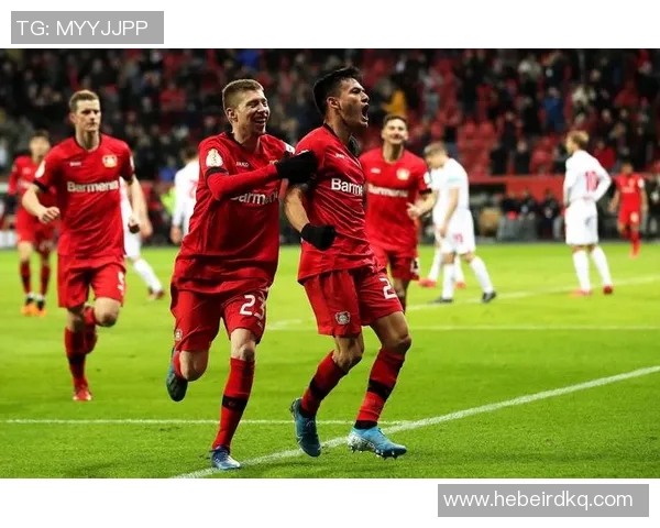 弗赖堡火力全开，3-1力克沃尔夫斯堡，跃居积分榜前列