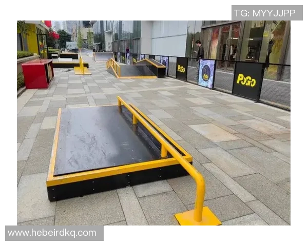 深入分析成都滑板队包夹战术的技巧与应用 深入分析成都滑板队包夹战术的技巧与应用