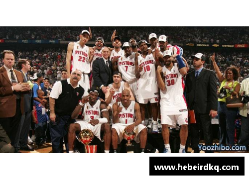 2004年NBA西部决赛：湖人王朝的逆袭与黄蜂的传奇